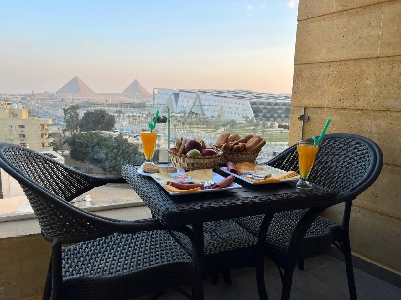 Asia Grand Museum & Pyramids View Nazlet el Simman Exterior photo